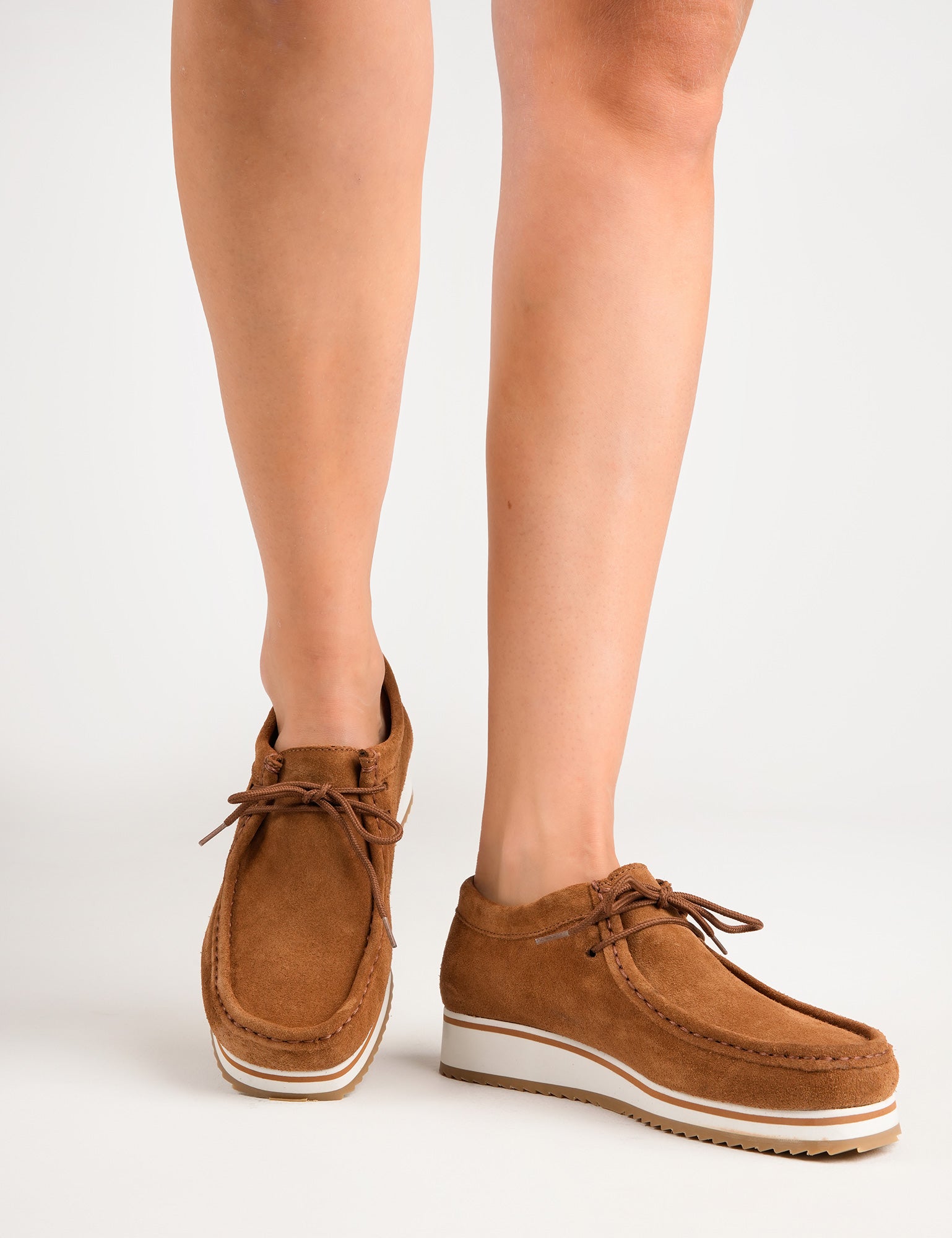 Rise Suede Trainer